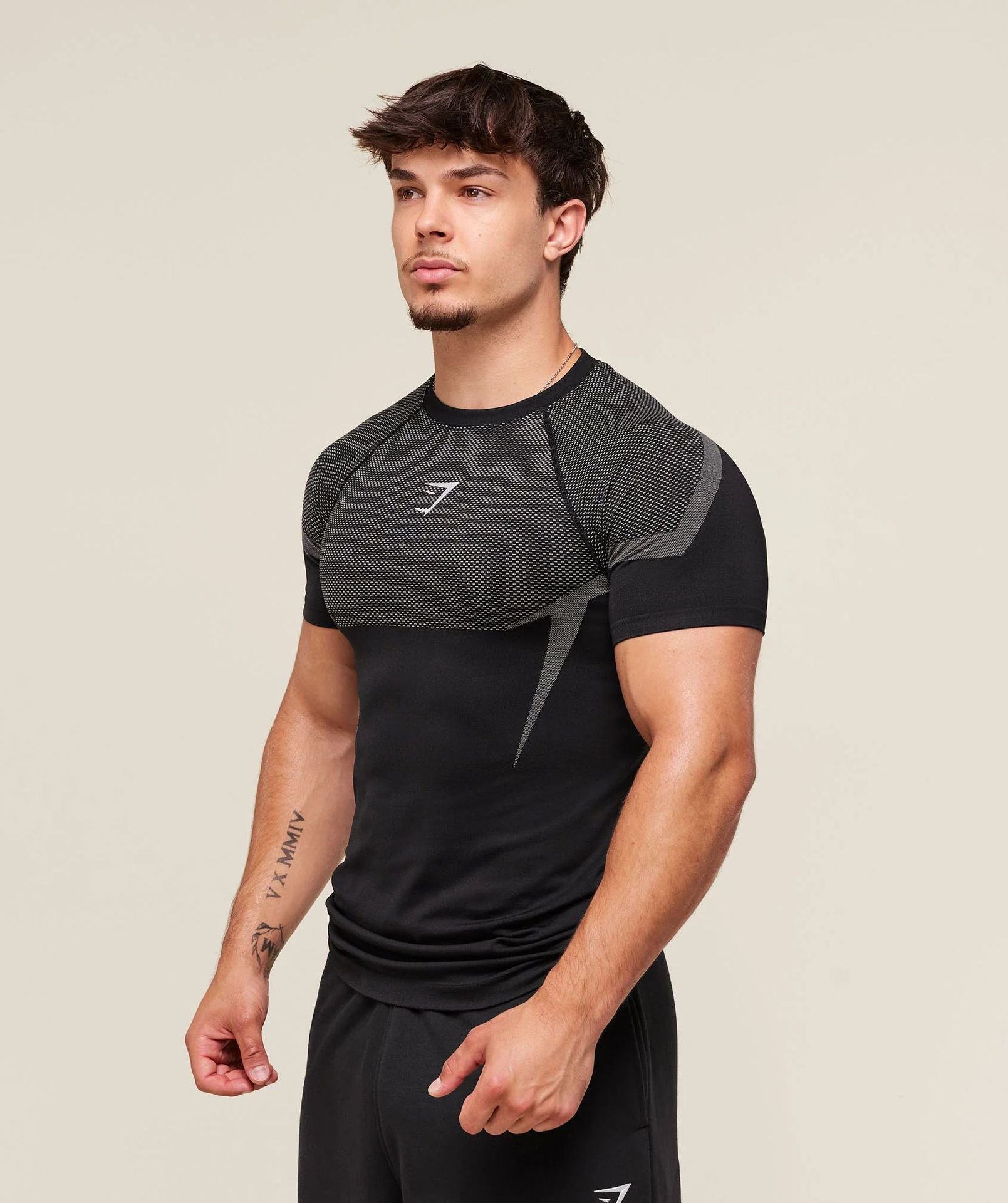 Fitness tops men's casual running quick-drying breathable tights short-sleeved T-shirt