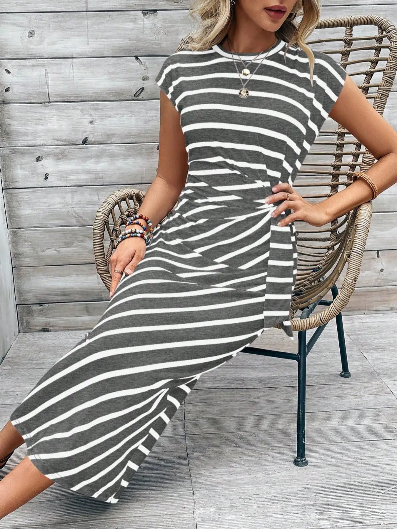 Elegant waist tie striped round neck short sleeve long dress