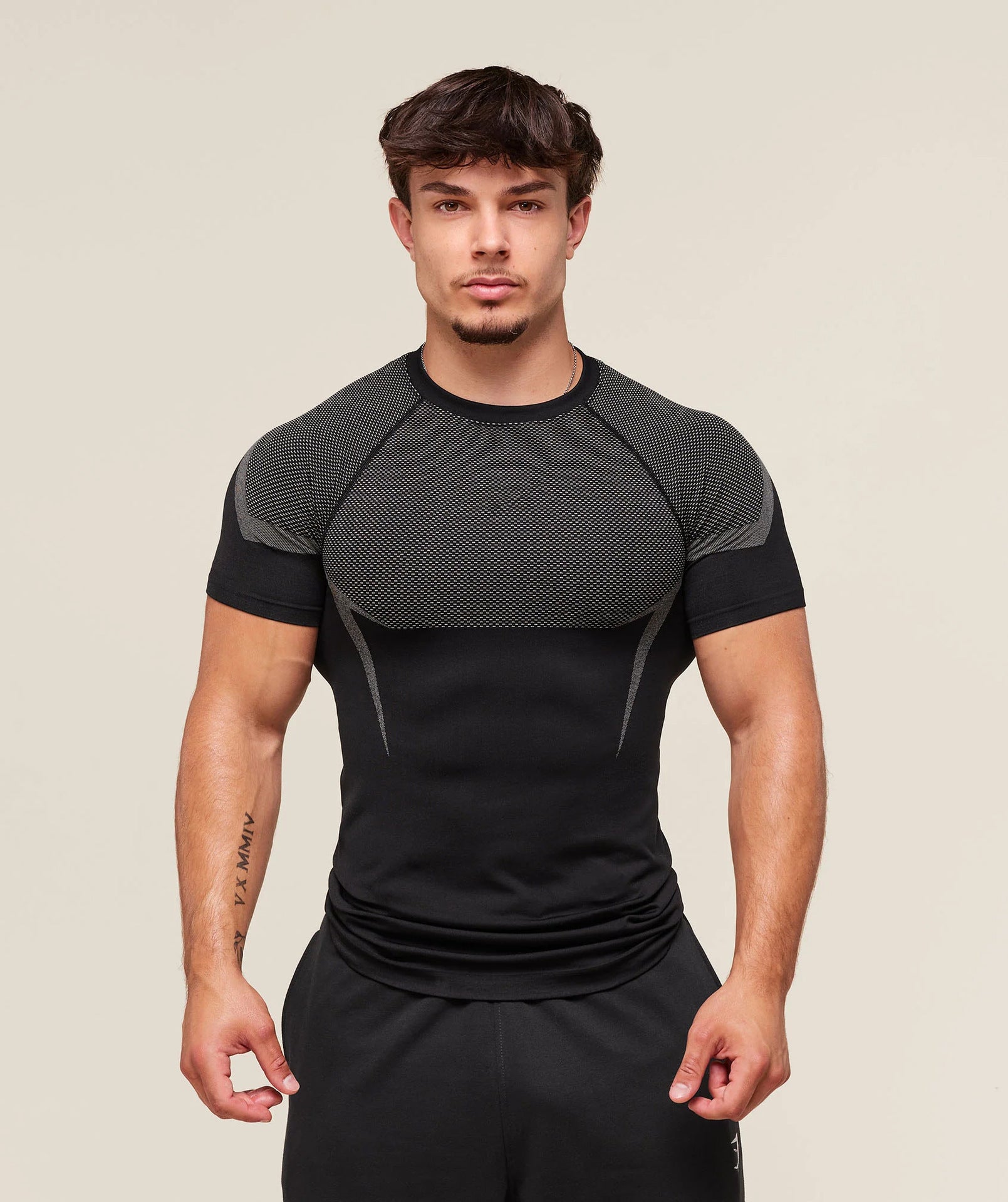 Fitness tops men's casual running quick-drying breathable tights short-sleeved T-shirt