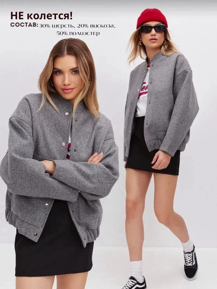 Simple and versatile loose bomber women jacket with pockets