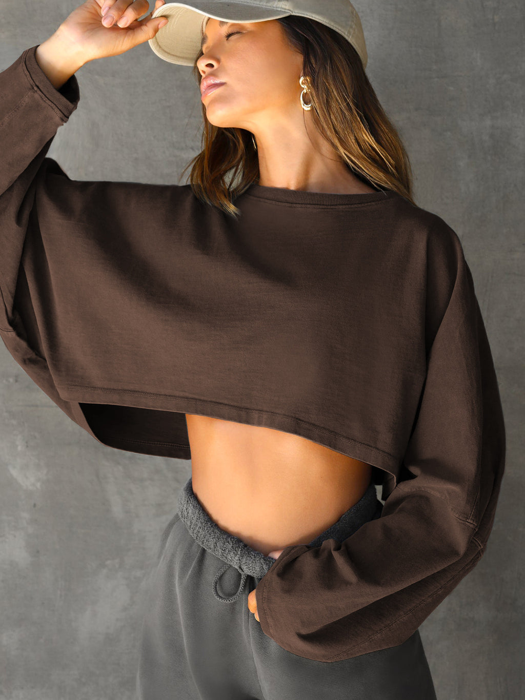 Navel-exposed round-neck sweatshirt short sports bottoming shirt T-shirt sweater