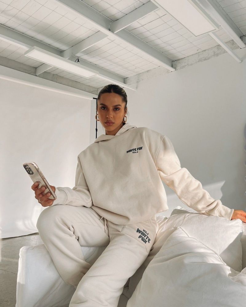 Long-sleeved hooded sweatshirt two-piece set