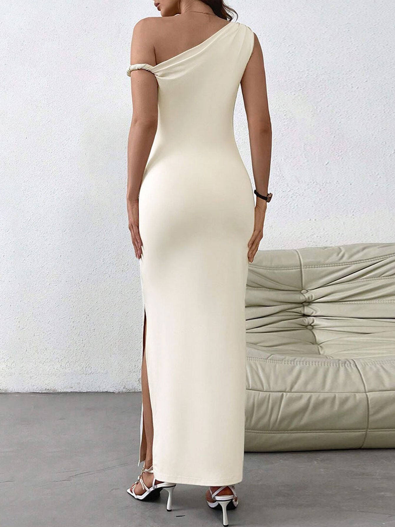 Sexy lady style dress with slanted collar and off-shoulder temperament long dress
