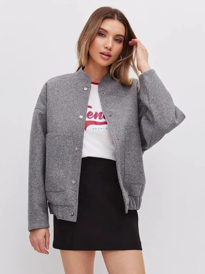 Simple and versatile loose bomber women jacket with pockets