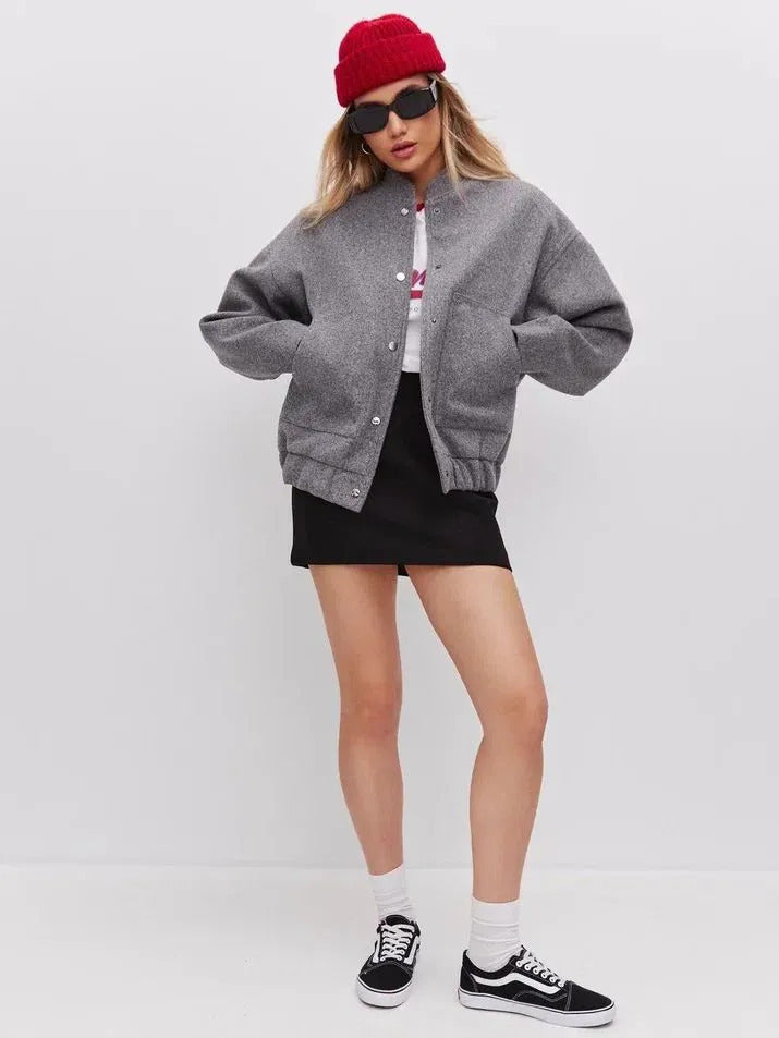 Simple and versatile loose bomber women jacket with pockets