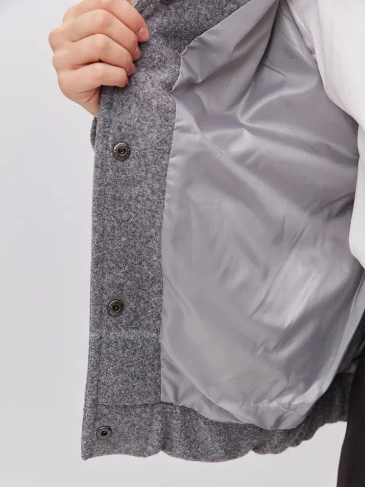 Simple and versatile loose bomber women jacket with pockets