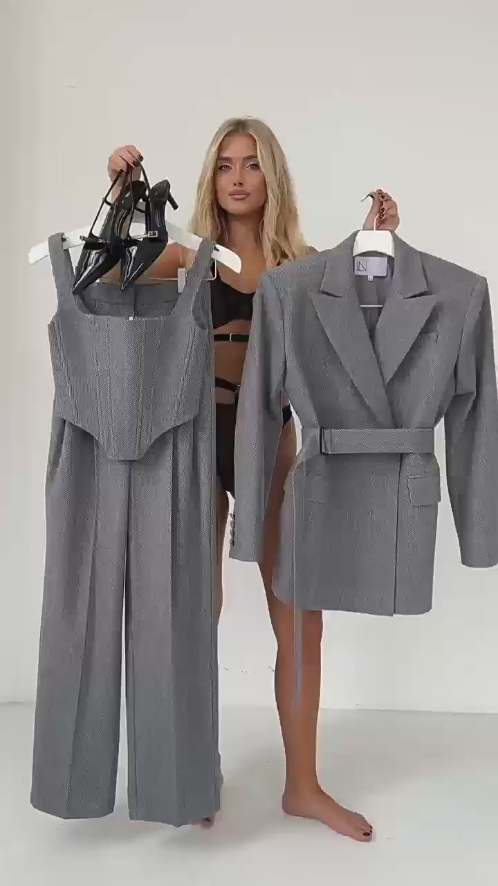 Solid color waisted fishbone straight shoulder suit three-piece suit simple and versatile commuting high waist trousers